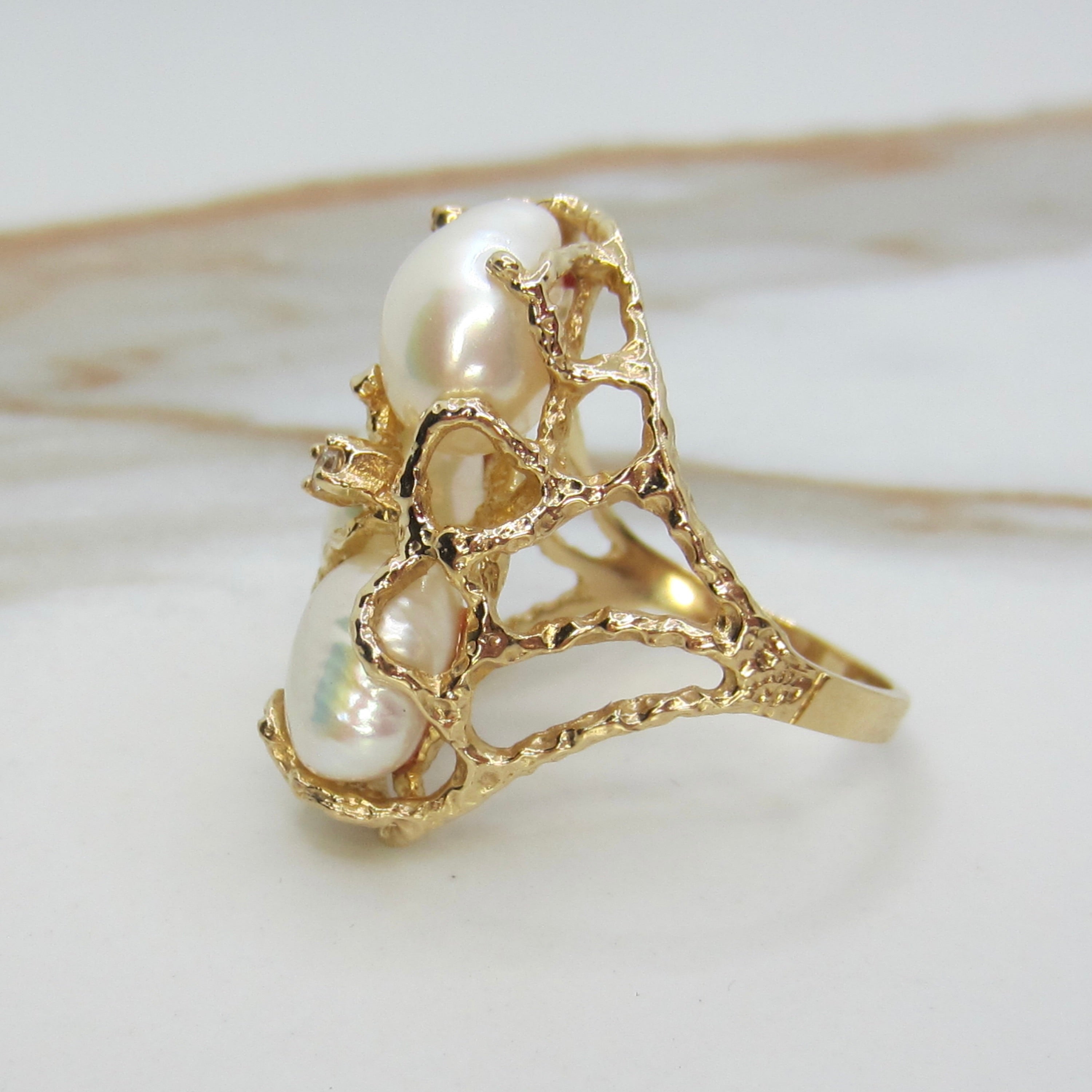 Vintage 14k Gold Brutalist Baroque Pearl and Diamond Ring c.1970s