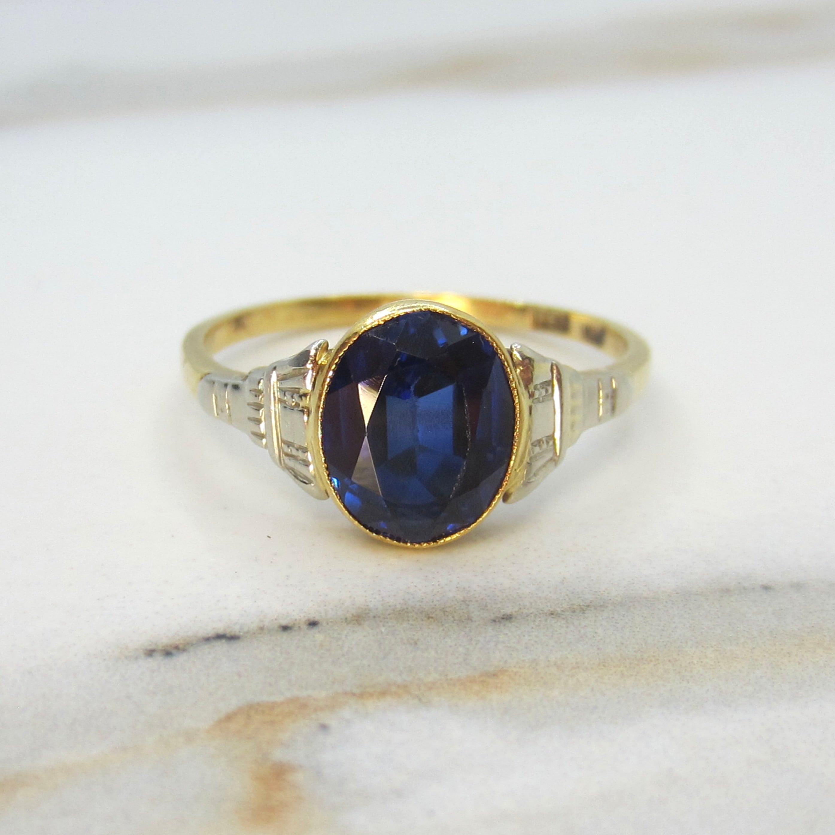 Vintage Art Deco 18k Gold Lab Sapphire Ring c.1930s