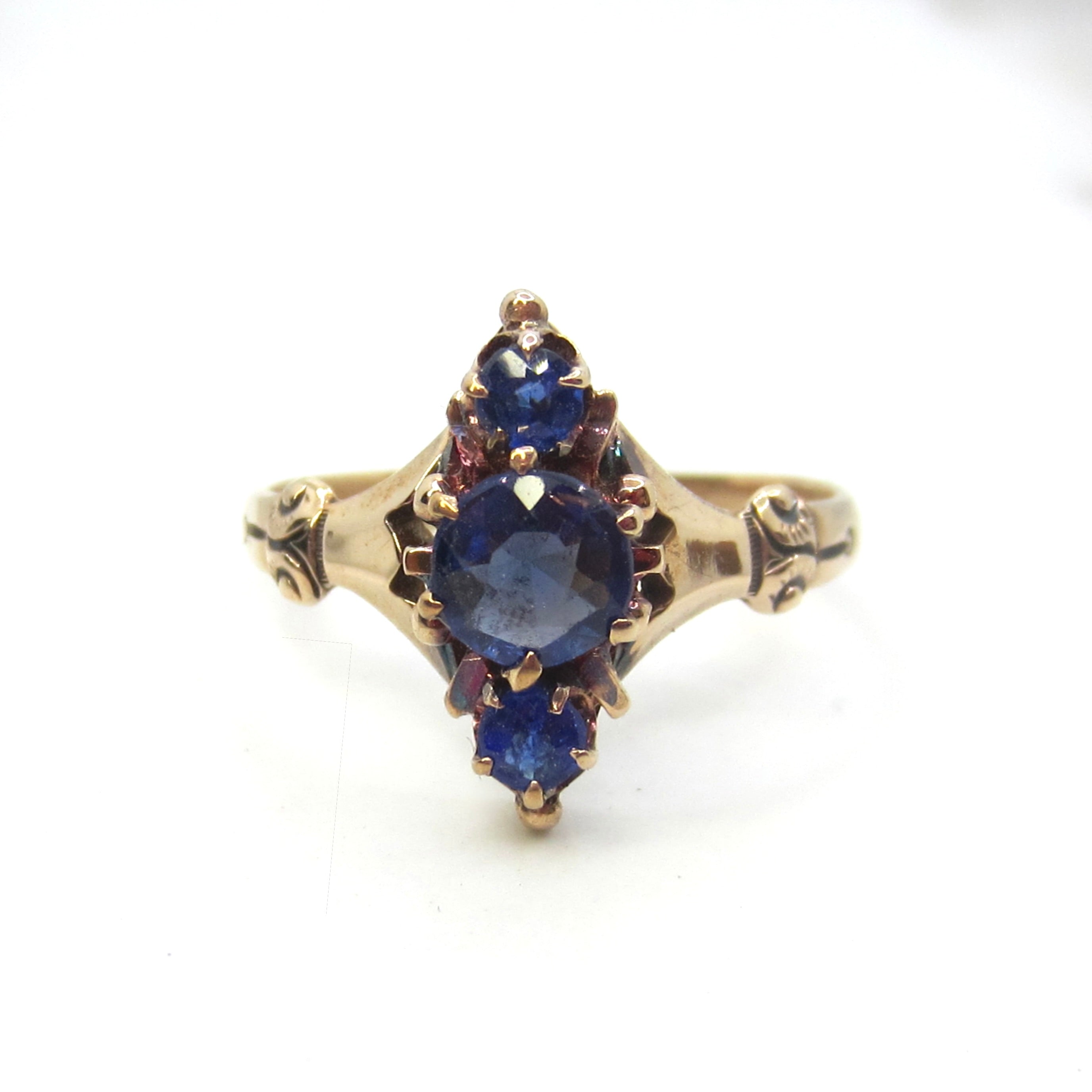 Antique Victorian 14k Gold Natural Sapphire Three Stone Ring c.1890s