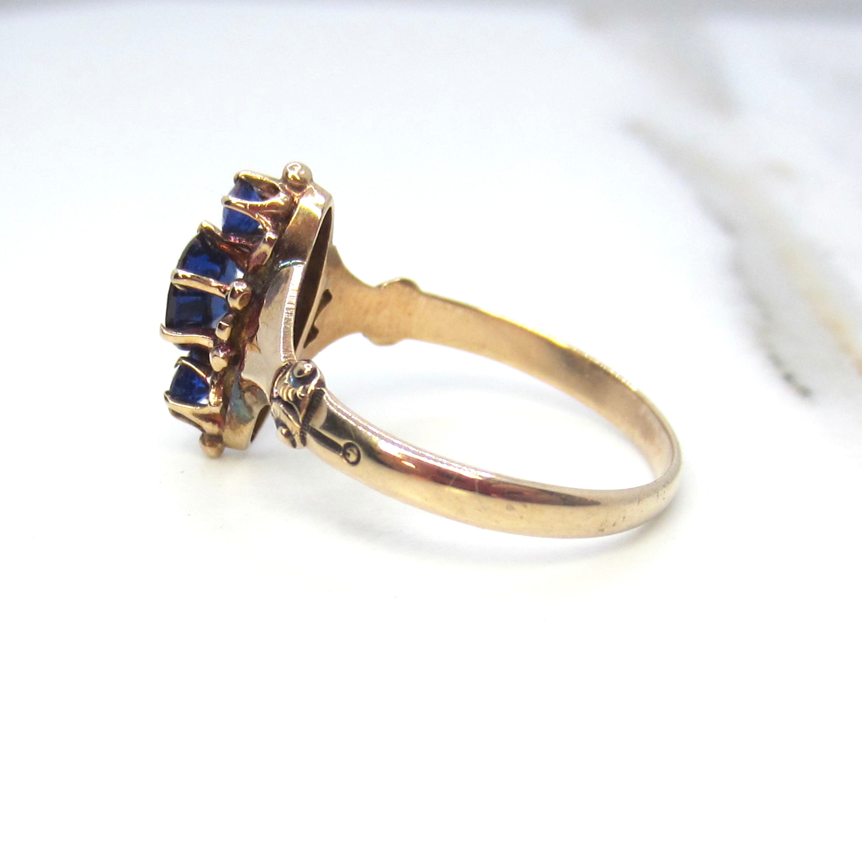 Antique Victorian 14k Gold Natural Sapphire Three Stone Ring c.1890s