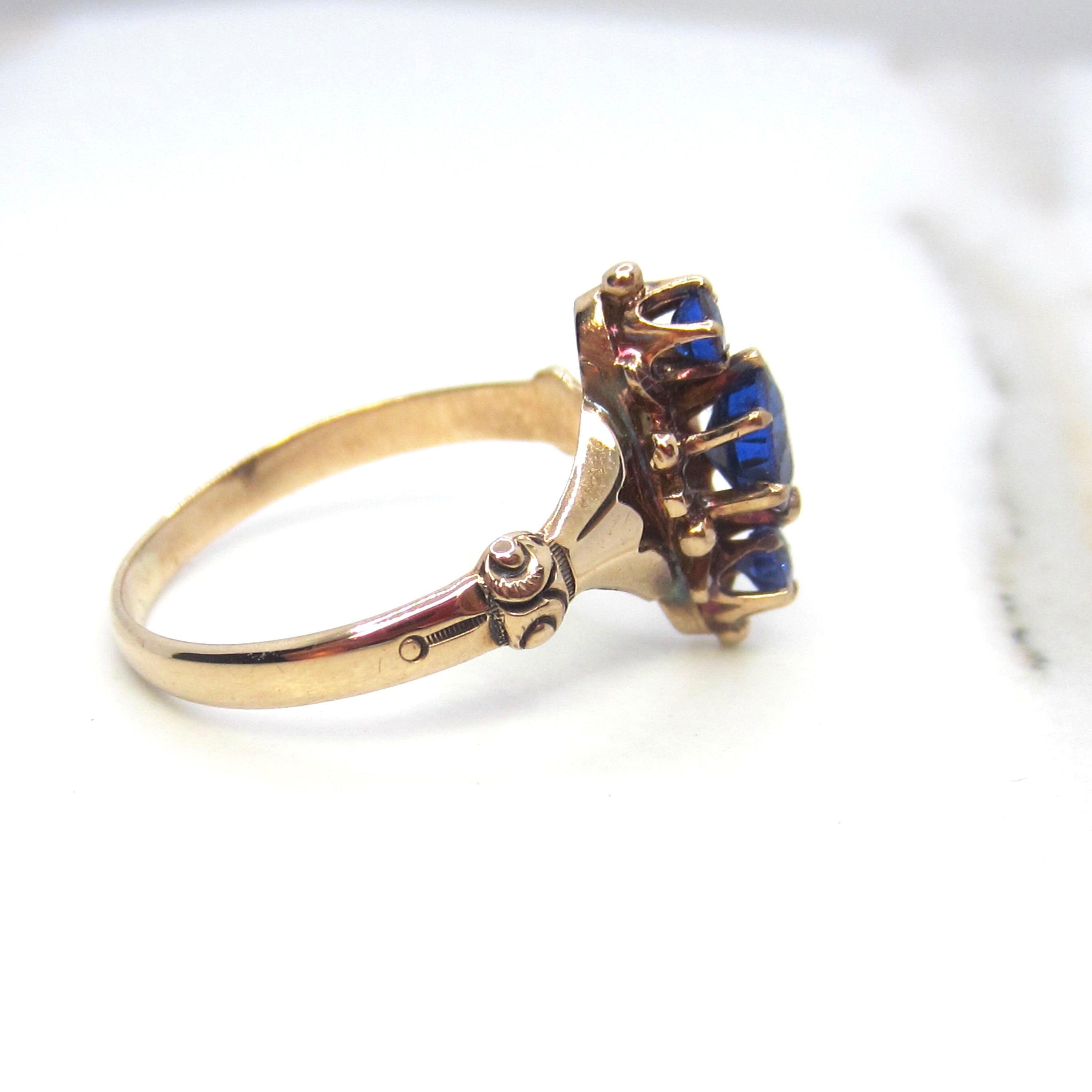 Antique Victorian 14k Gold Natural Sapphire Three Stone Ring c.1890s