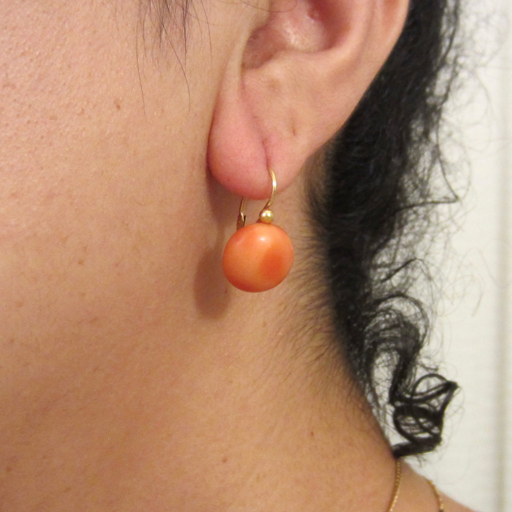 French 18k Yellow Gold Earrings with Natural Coral c.1900