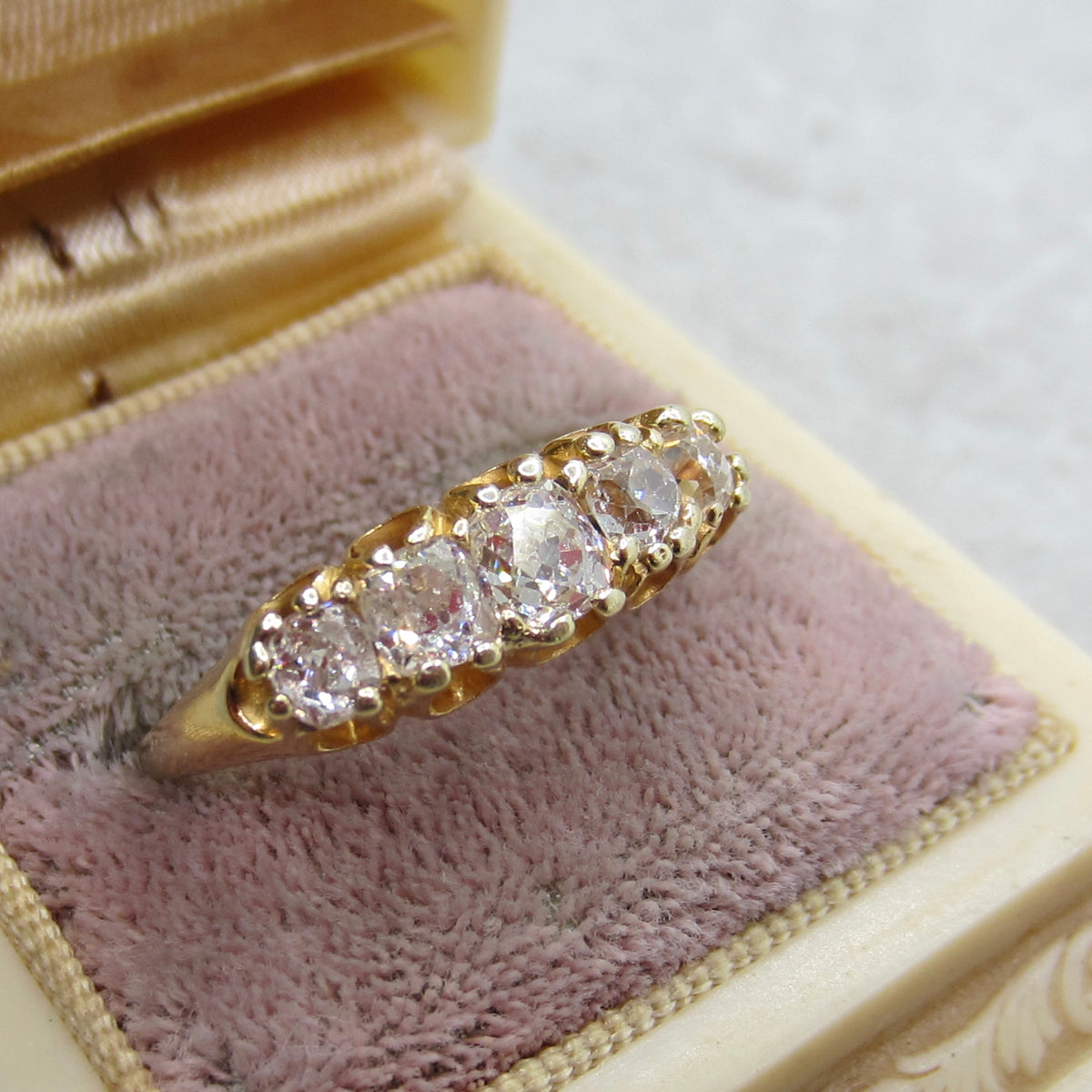 Antique Victorian 18k Gold 1.20ctw Old Mine Cut Diamond Ring