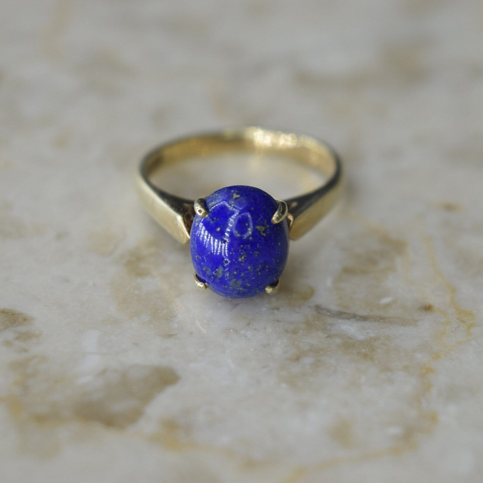 Vintage Mid Century 14k Gold Lapis Lazuli Ring