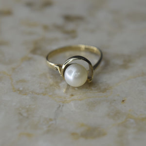 Vintage 14k Cultured Pearl Ring c.1970s