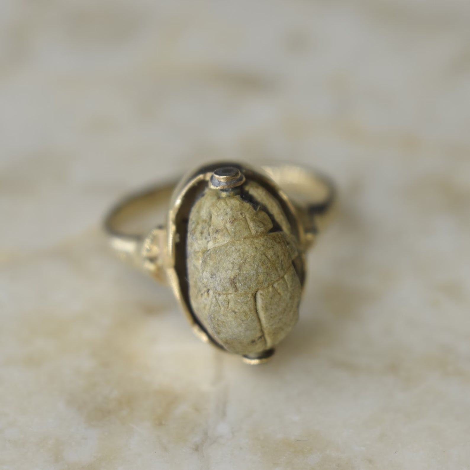 Antique Victorian Egyptian Revival 18k Gold Scarab Ring
