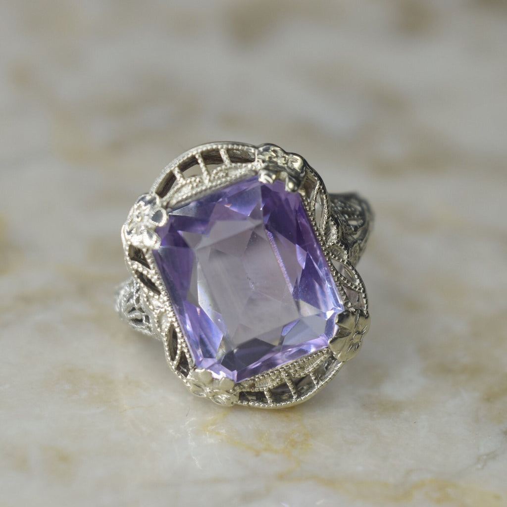 Antique Art Deco 14K White Gold Amethyst Filigree Ring c.1920s