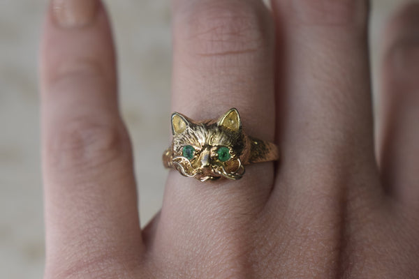 Vintage 14k Gold Cat Ring With Green Glass Eyes