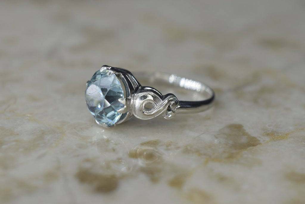 Vintage 14k White Gold Blue Zircon Ring c.1940s
