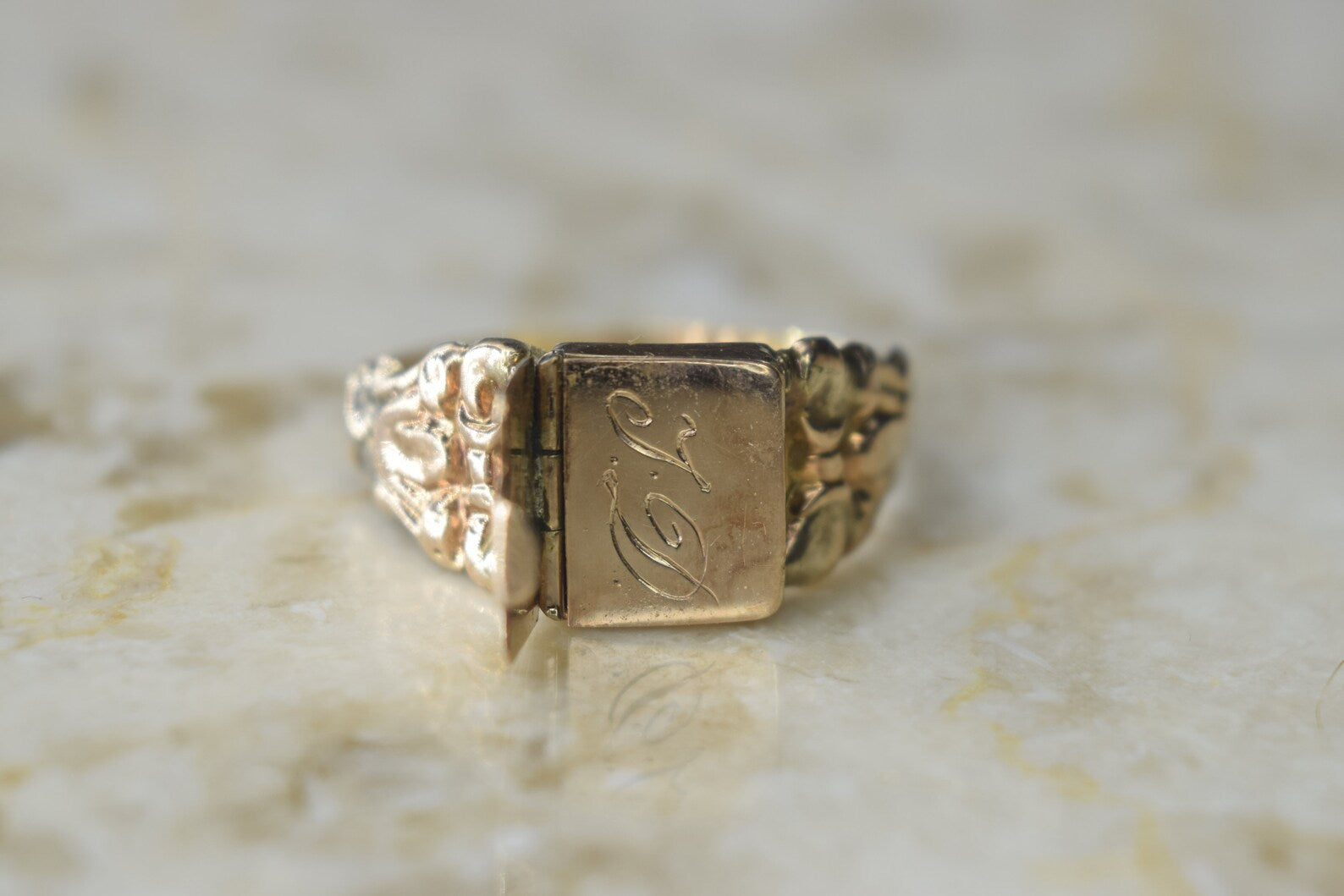 Antique 14k Gold Secret Compartment Ring Monogram J.D. Dutch Hallmarks c.1860s
