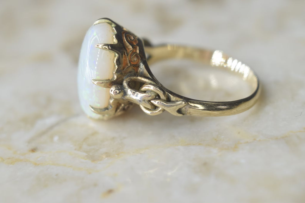Antique Victorian 14k Gold Opal Ring c.1880s