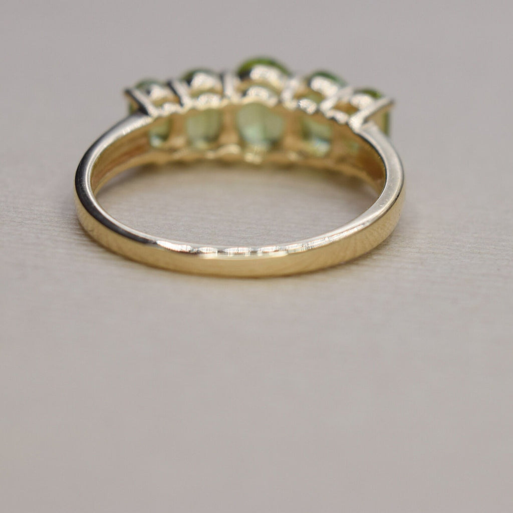 Vintage 14k Gold Five Stone Peridot Ring c.1990s