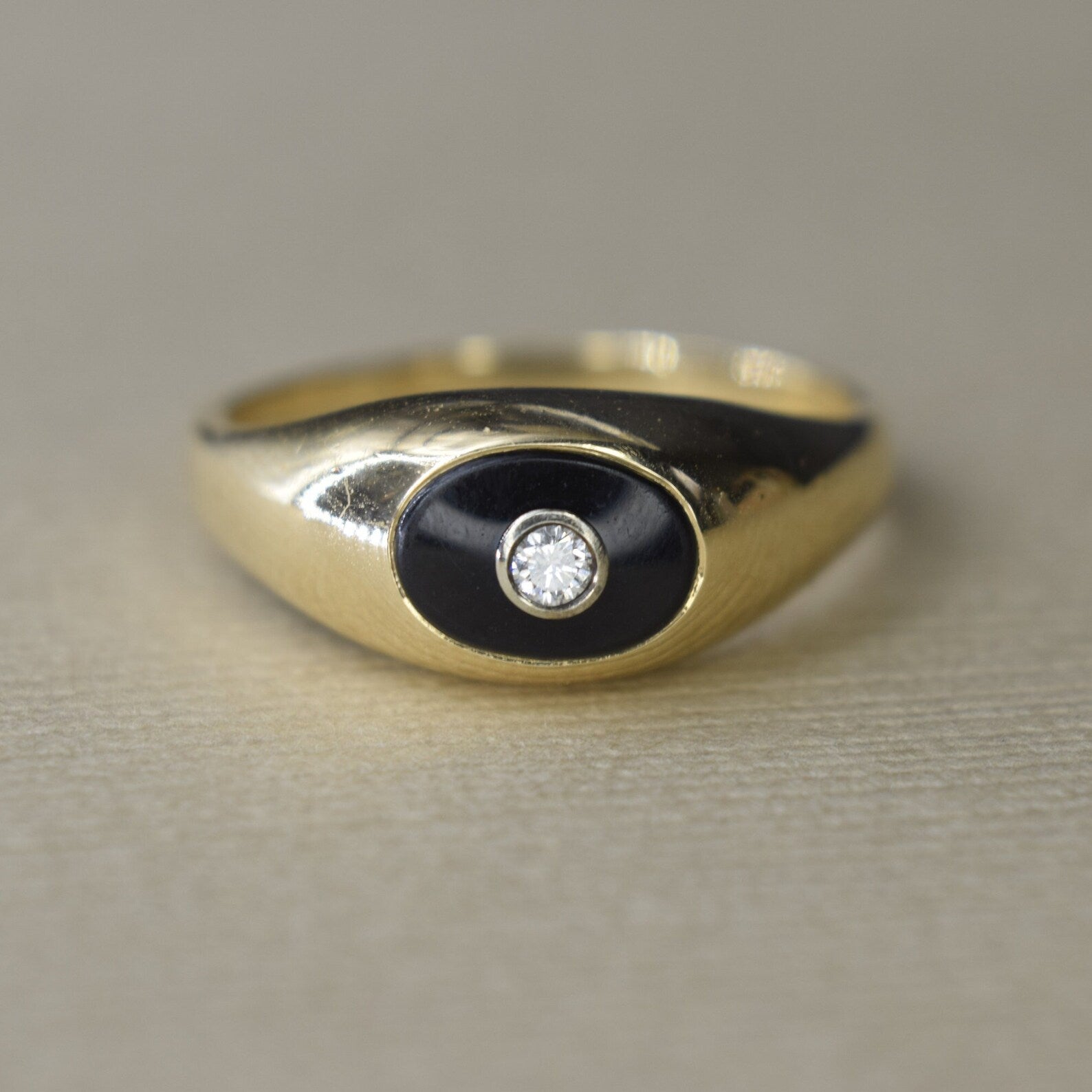 Vintage 14k Gold Onyx and Diamond Ring c.1990s