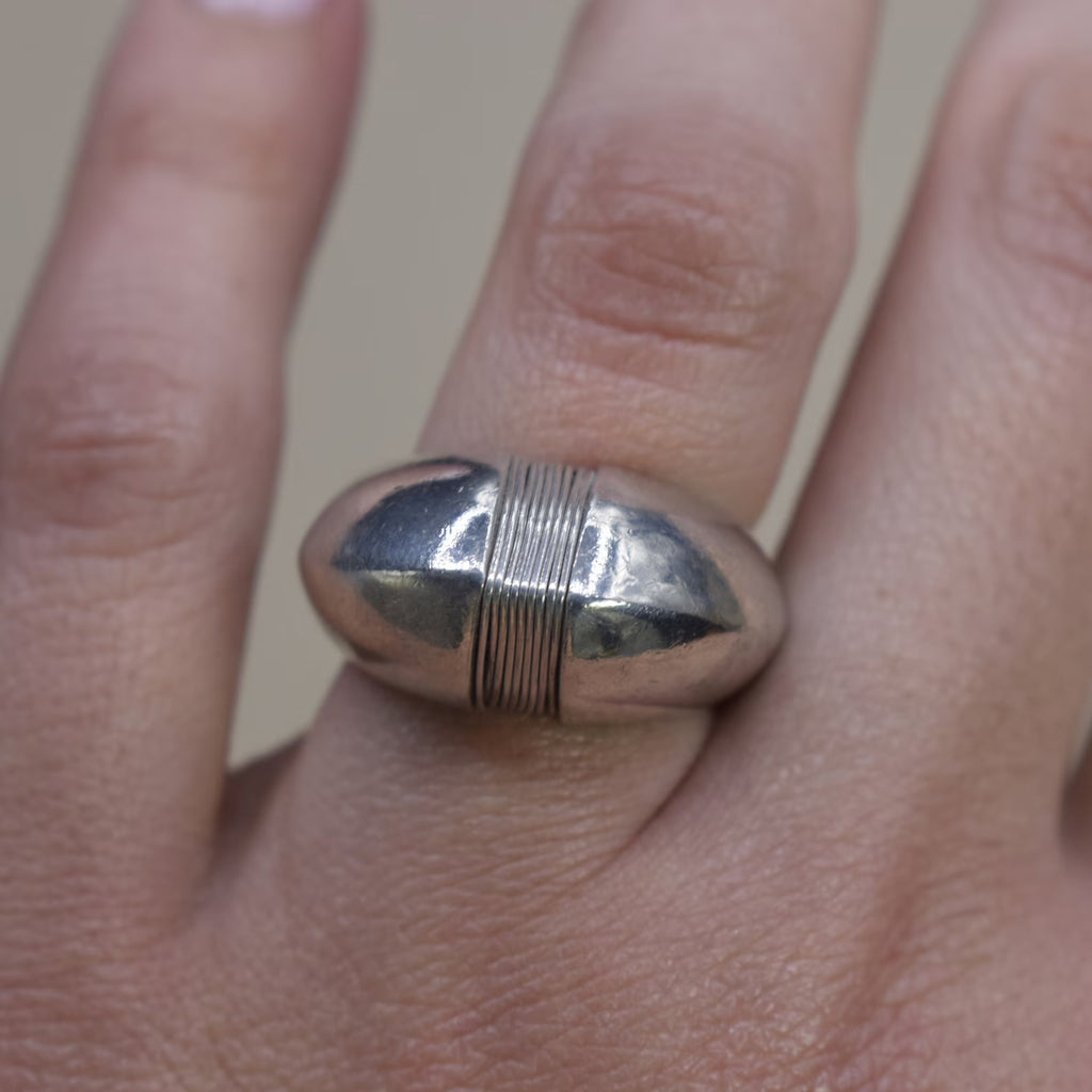 Vintage Sterling Silver Domed Wirework Ring c.1980s
