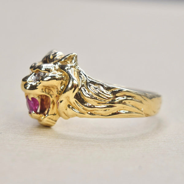 Vintage 14k Gold Lion Ring With Ruby and Diamond Eyes c.1970s