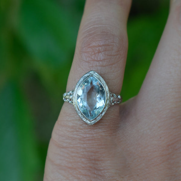 Antique Art Deco 14k White Gold Marquise Cut Aquamarine c.1920