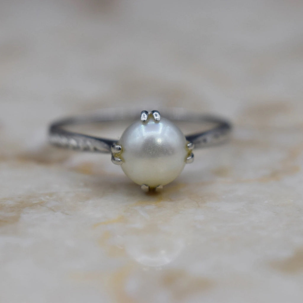 Antique Art Deco 14k White Gold Cultured Pearl Ring