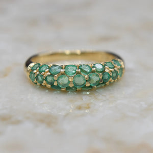 Vintage 14k Gold Emerald Band c.1990s