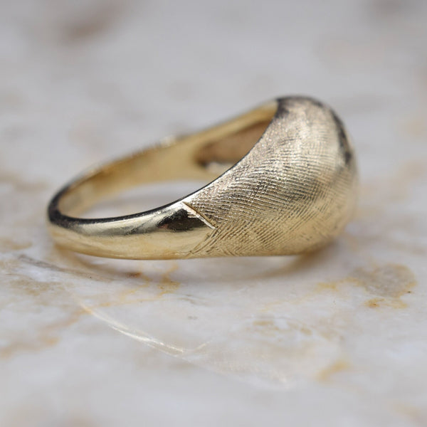 Vintage 14k Gold Textured Dome Ring c.1970s