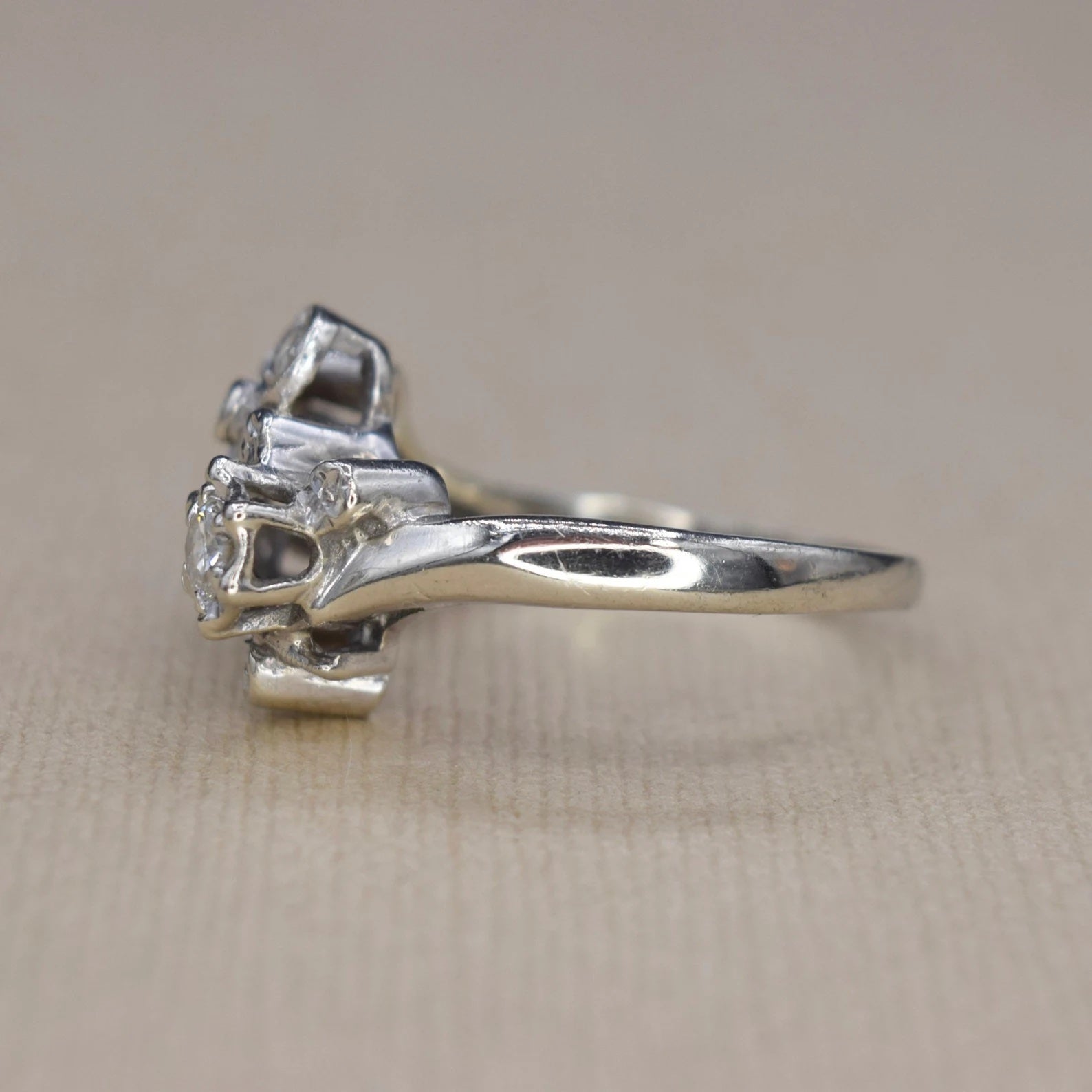 Vintage 14k White Gold and Diamond Floral Ring c.1940s