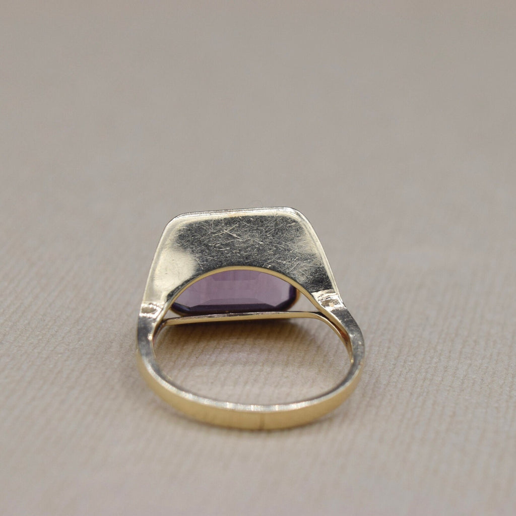 Vintage Modernist 14k Gold and Amethyst Ring c.1960s