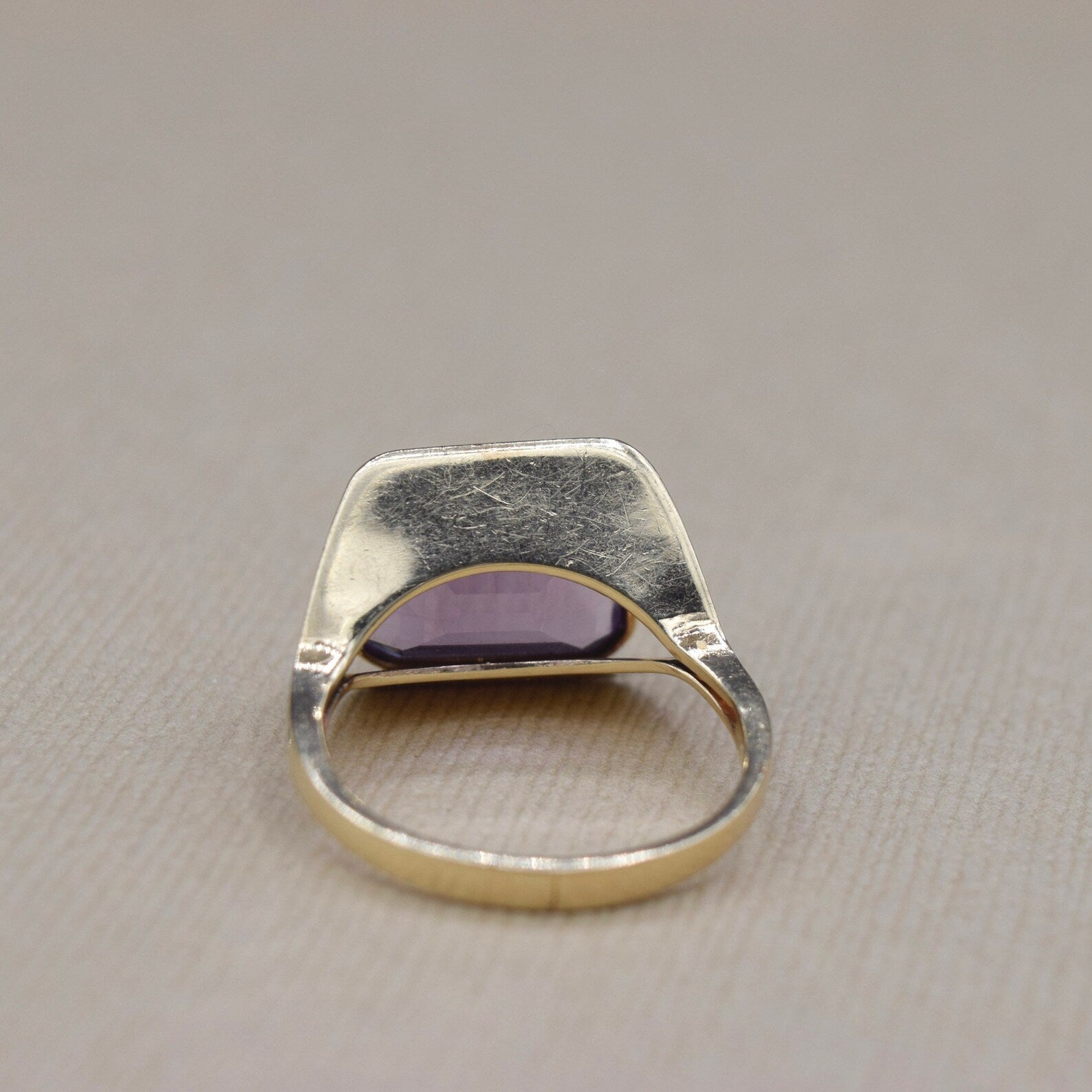 Vintage Modernist 14k Gold and Amethyst Ring c.1960s