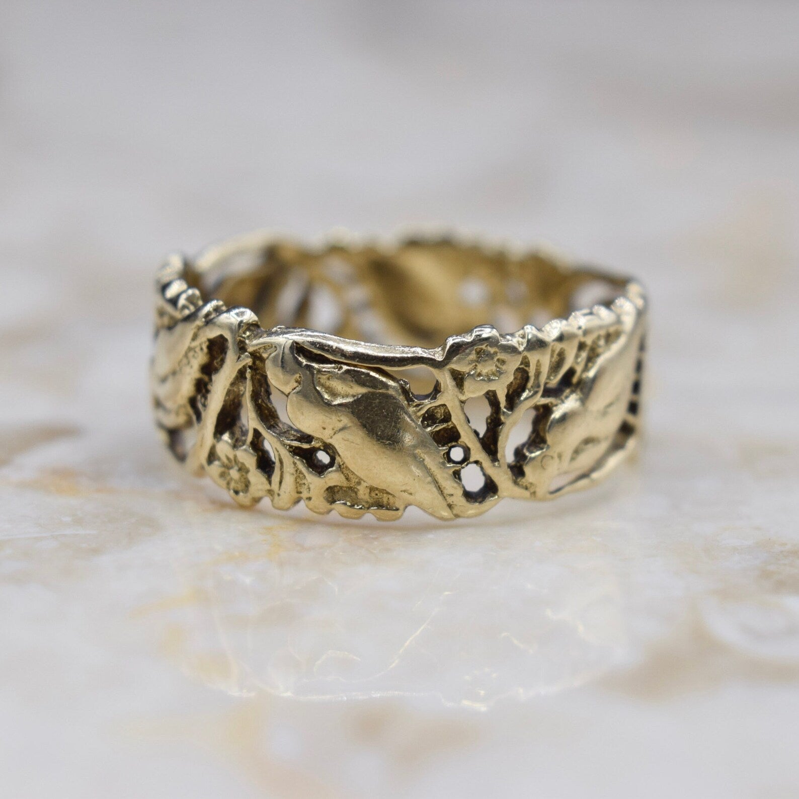 Antique 14k Gold Pierced Bird and Flower Wide Band c.1930s