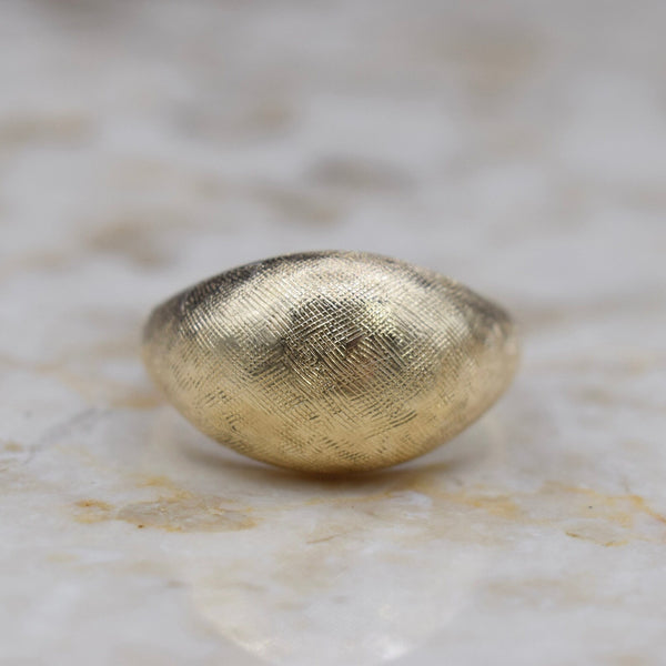 Vintage 14k Gold Textured Dome Ring c.1970s