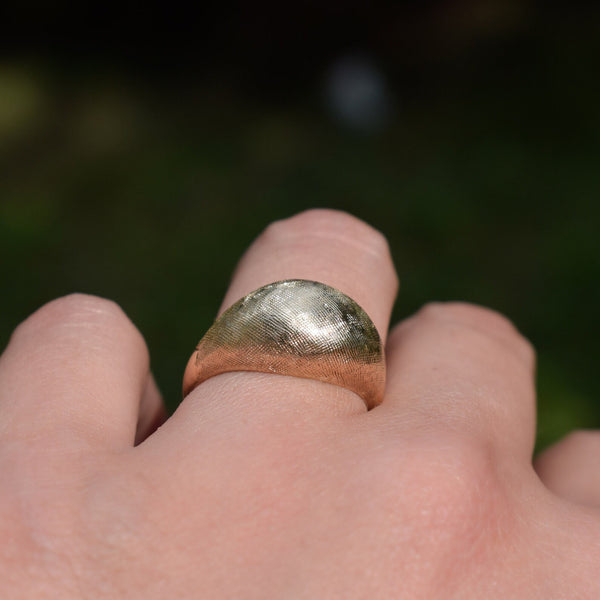 Vintage 14k Gold Textured Dome Ring c.1970s