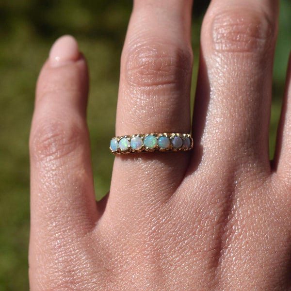 Vintage 14k Gold Opal Band