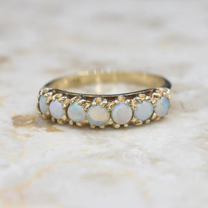 Vintage 14k Gold Opal Band