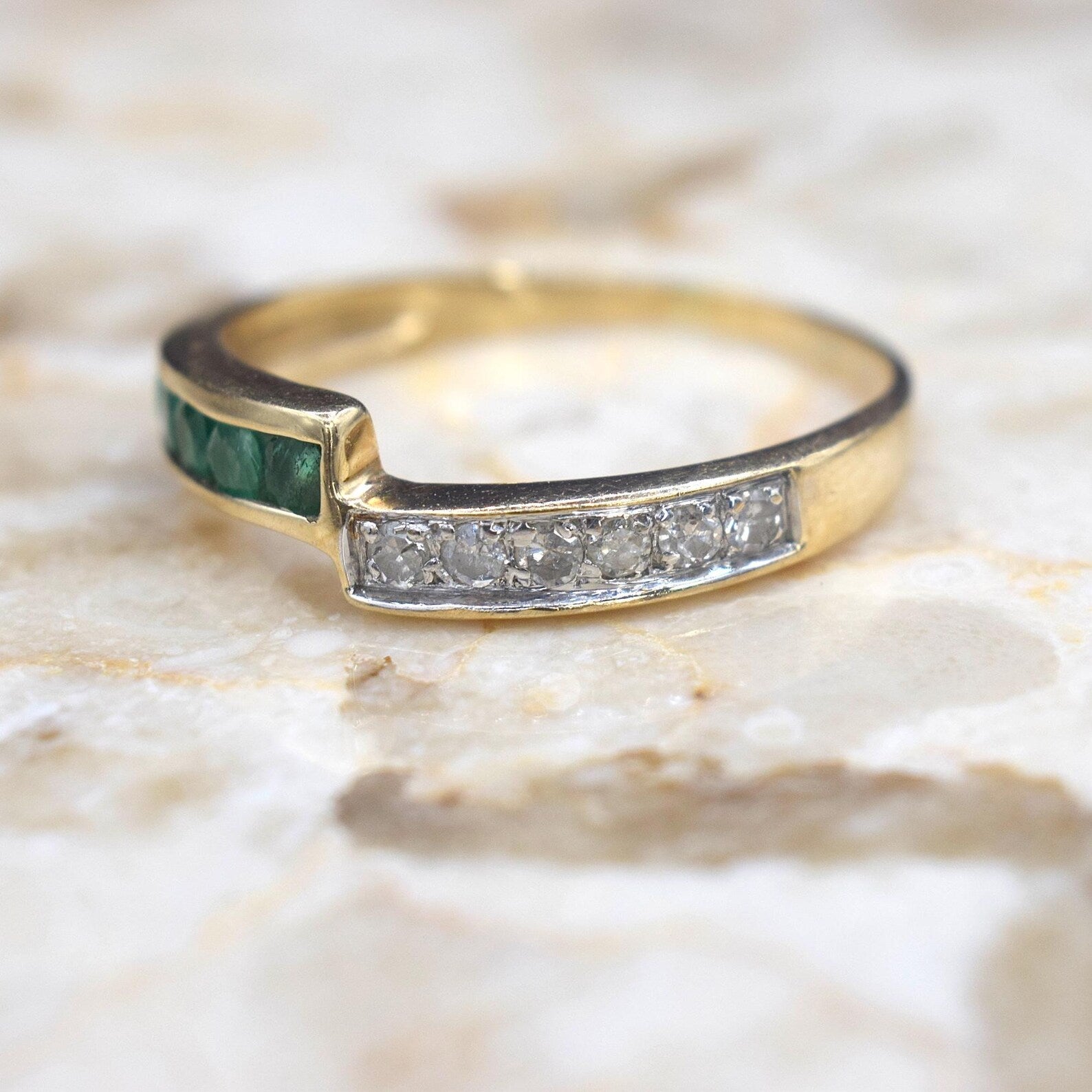 Vintage 14k Gold Diamond and Emerald Band Ring