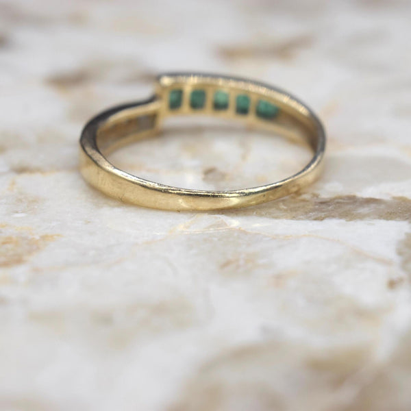 Vintage 14k Gold Diamond and Emerald Band Ring