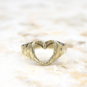 Vintage 14k Gold Open Heart Ring