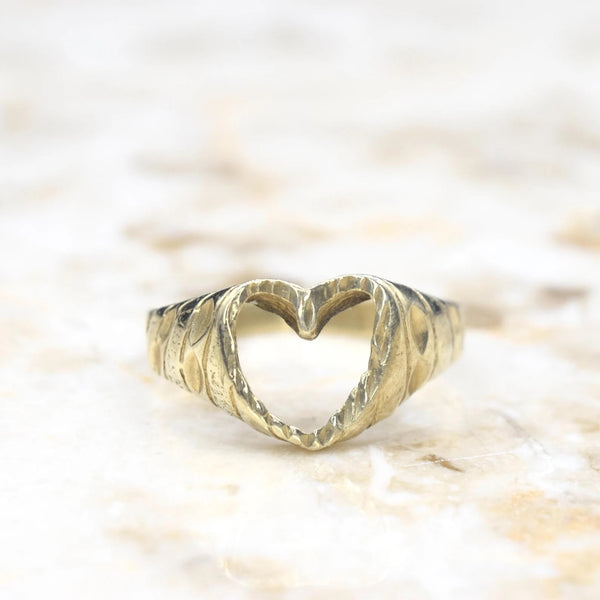 Vintage 14k Gold Open Heart Ring