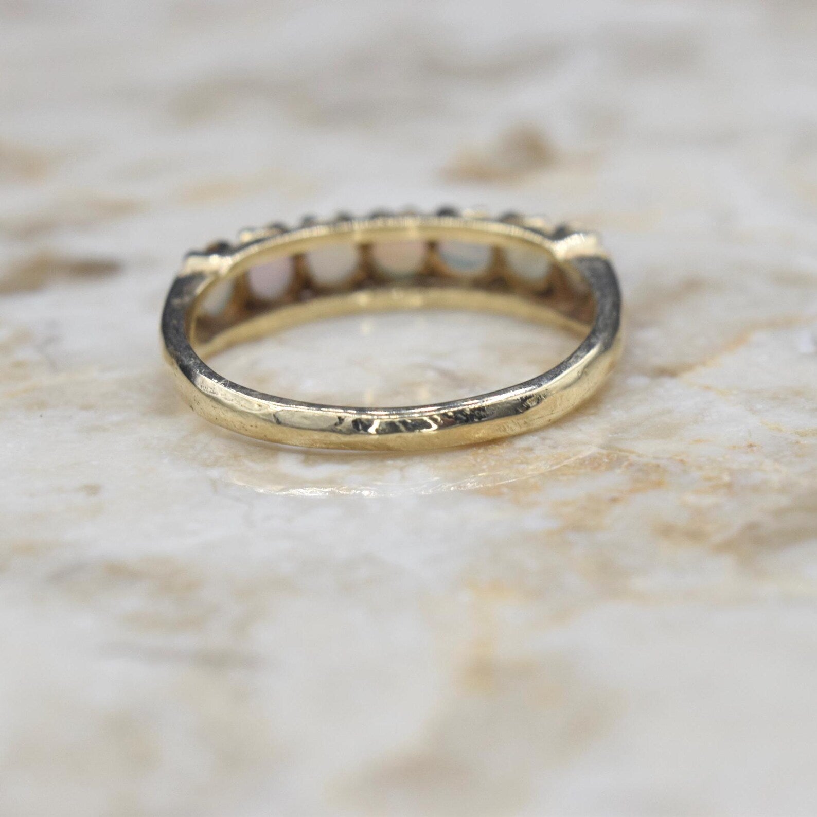 Vintage 14k Gold Opal Band