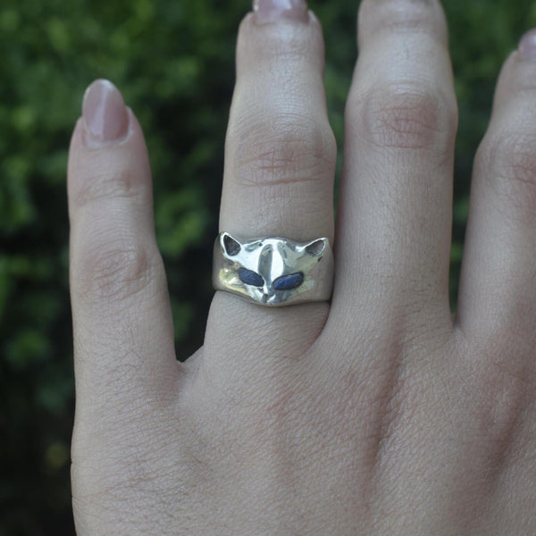 Vintage Sterling Silver Cat Face Ring with Lapis Lazuli c.1970s