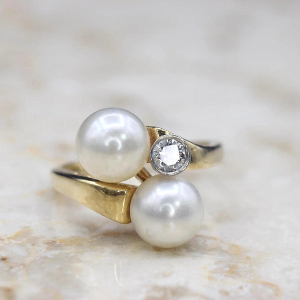 Vintage 14k Gold Pearl and Diamond Ring