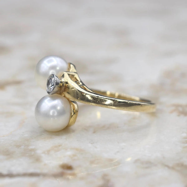 Vintage 14k Gold Pearl and Diamond Ring