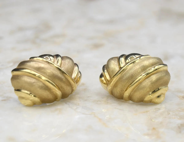 Vintage Puffed 14k Gold Earrings c.1980s