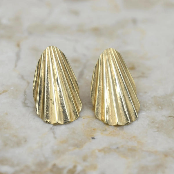 Vintage 14k Gold Shell Earrings c.1980s