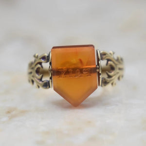 Antique Georgian 14k Gold Carnelian “PAIX” Spinner Ring c.1830