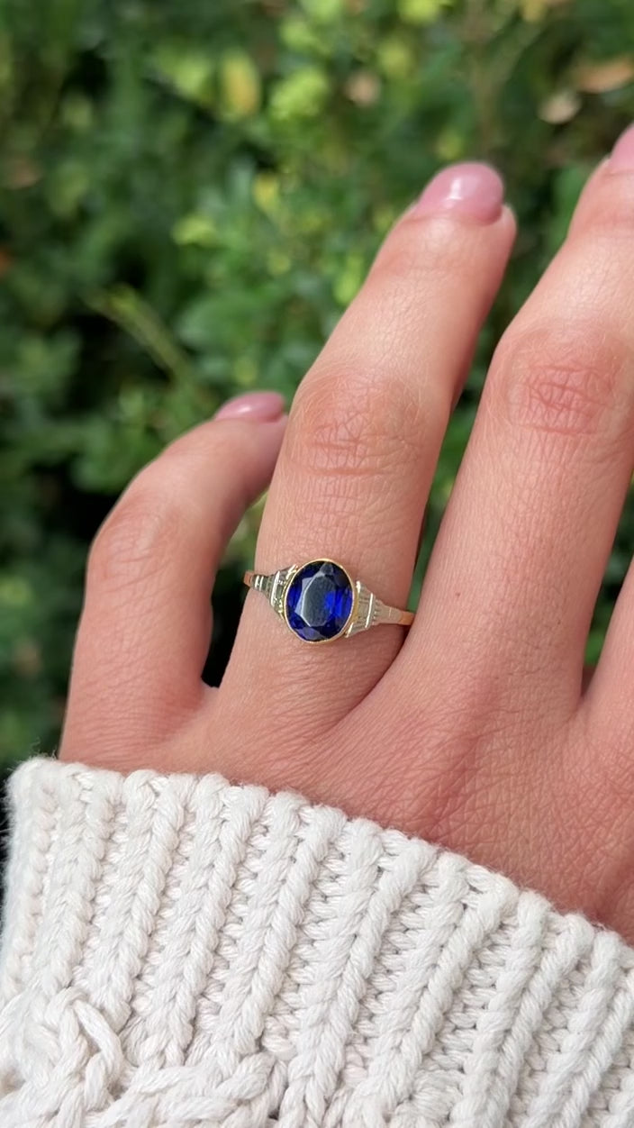 Vintage Art Deco 18k Gold Lab Sapphire Ring c.1930s