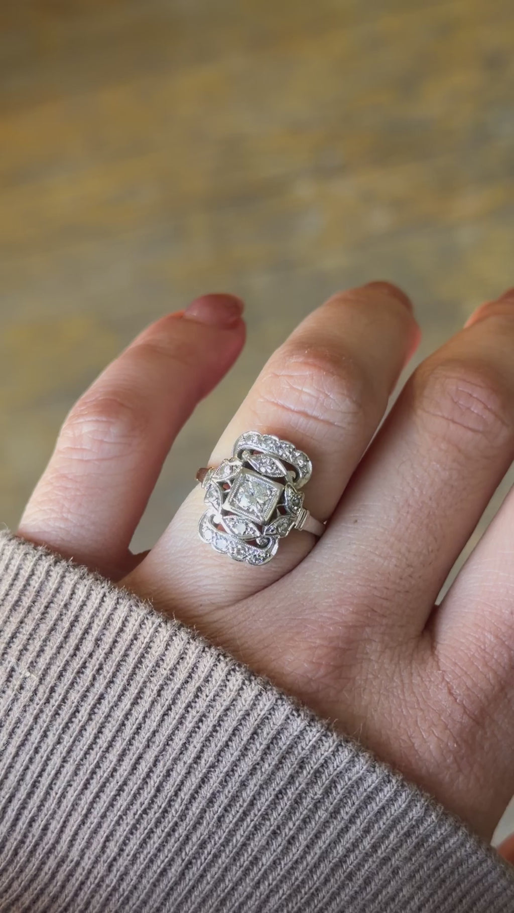 Antique Art Deco 14k White Gold Natural Diamond Ring c.1930s