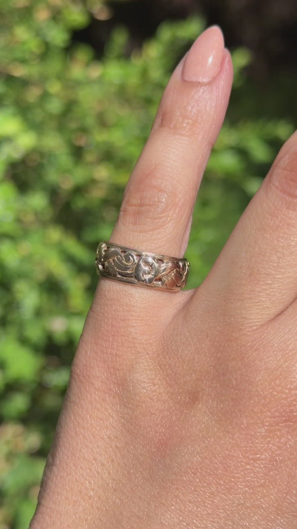 Vintage 14k Gold Art Deco Floral Wide Band Ring c.1930s