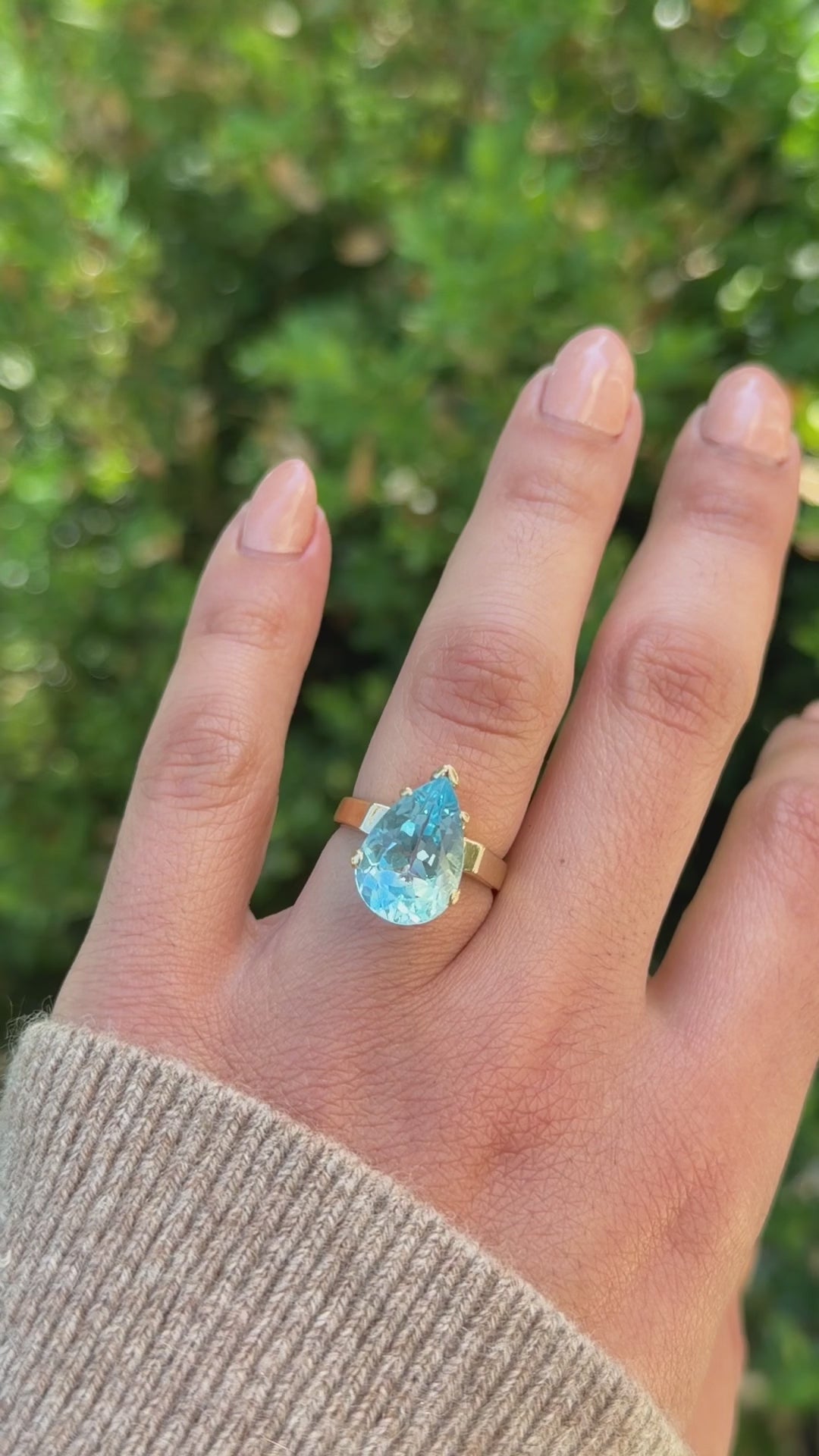 Vintage Mid Century 14k Gold Pear Cut Blue Topaz Ring c.1970s