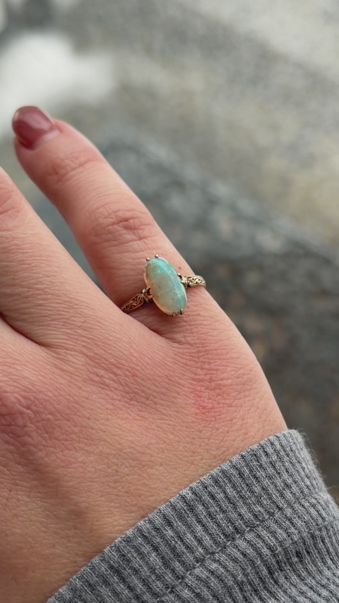 Antique 18k Gold Jelly Opal Ring c.1900