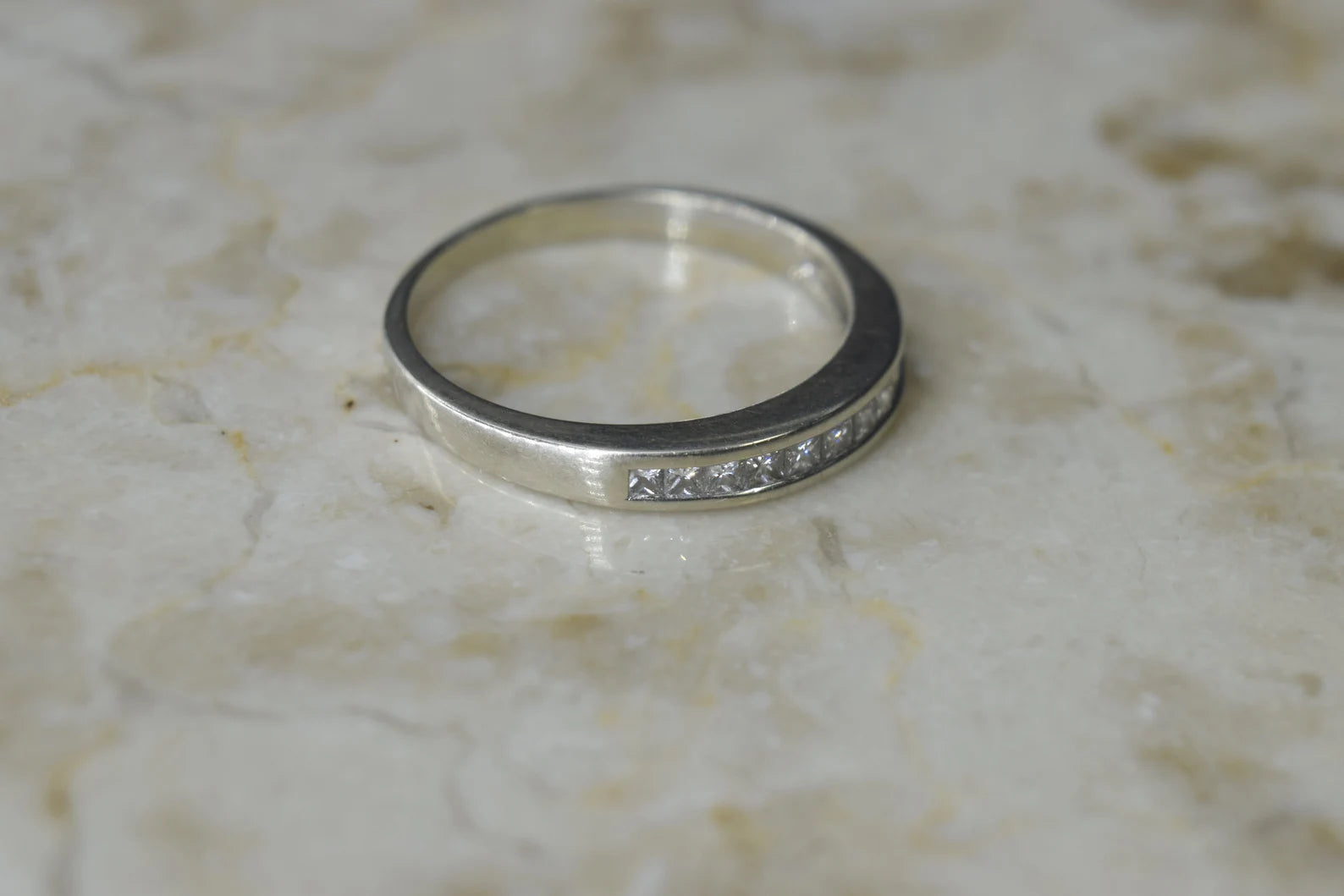 Vintage 14k White Gold Band with Princess Cut Diamonds c.1990s