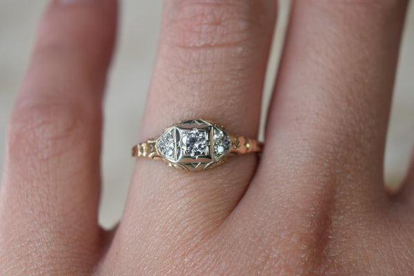 Antique Art Deco Diamond Ring
