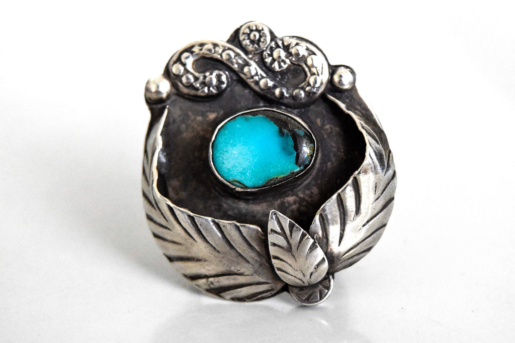 Vintage Native American Sterling Silver Ring With Turquoise